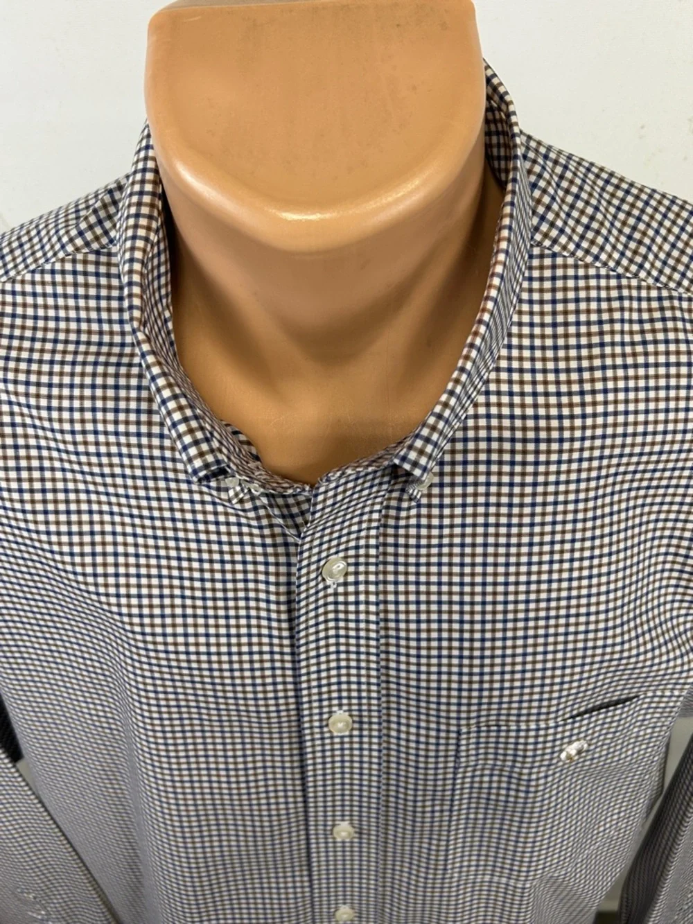 Cotton Brothers long sleeve button down collar shirt.  XL - Picture 3 of 8